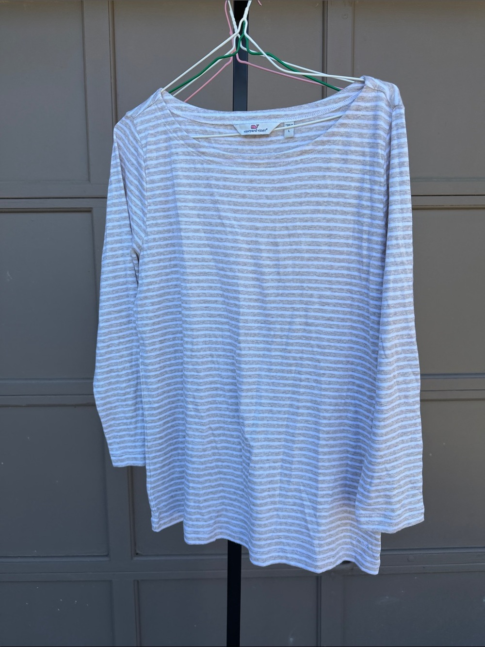 Vineyard Vines Women's Light Gray & White Striped Boatneck Top